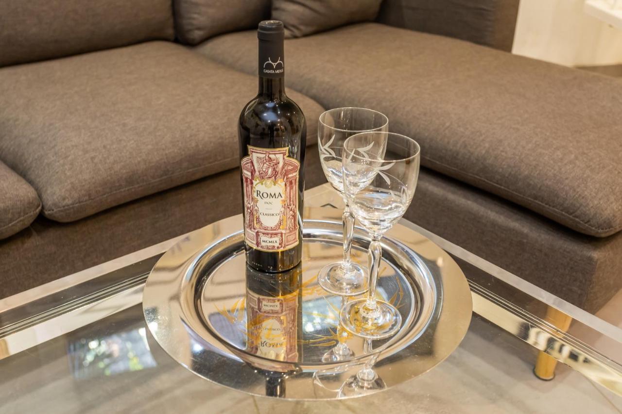 St Peter'S Spacious 4 Bdr With Private Parking Appartement Rome Buitenkant foto