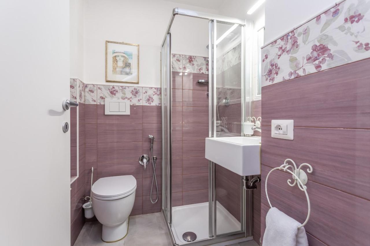 St Peter'S Spacious 4 Bdr With Private Parking Appartement Rome Buitenkant foto